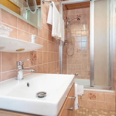 Gaestehaus Kochelsee 克舍尔