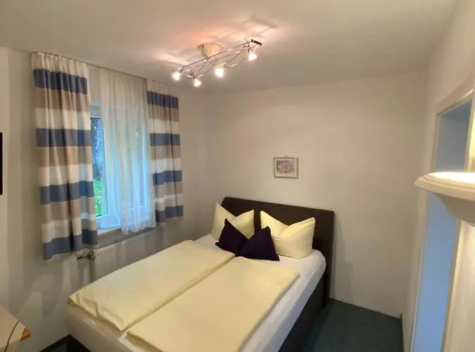 Gaestehaus Kochelsee بيت ضيافة *