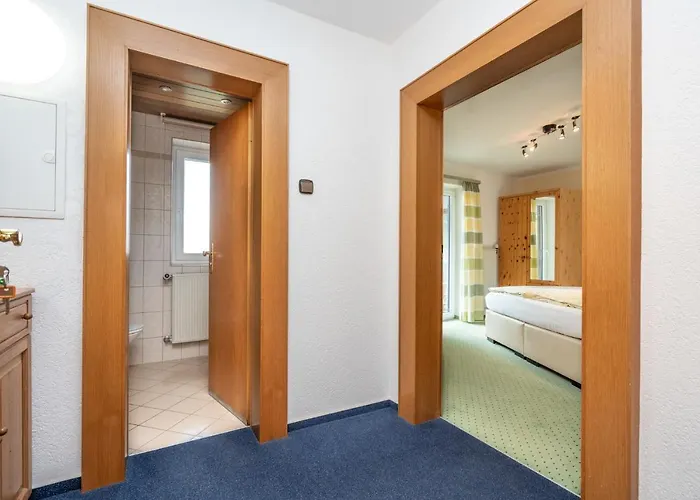 Gaestehaus Kochelsee بيت ضيافة *